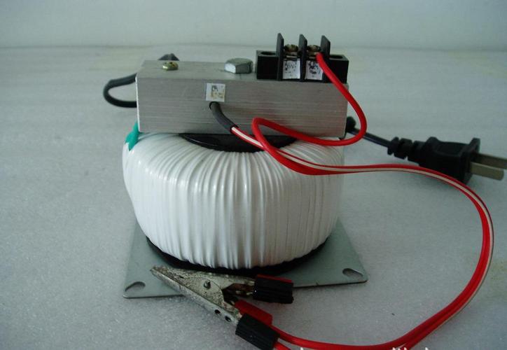 请注意:本图片来自徐州华特电子有限公司提供的华特电子环形变压器冲